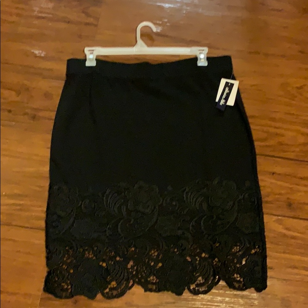 Black skirt